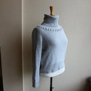 Antonio Melani light  Gray Turtleneck 100% Cashmere Sweater Size Medium